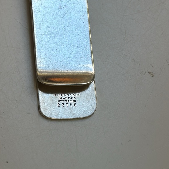 Tiffany & Co. Sterling Silver Vintage Men’s Money Clip-pouch-box-17.9 grams - Picture 5 of 9